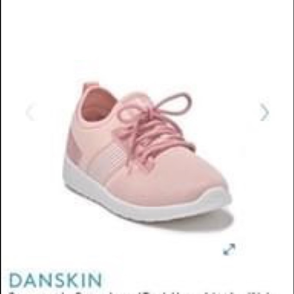 DANSKIN GIRL SHOES